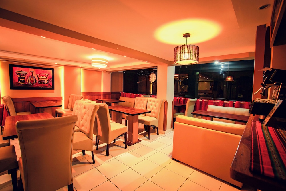 HOTEL PRINCIPE CUSCO 60/67