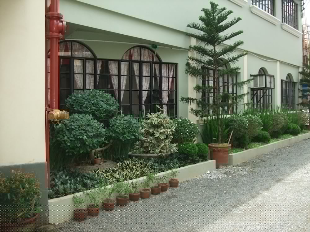 La Esperanza Hotel 4/41