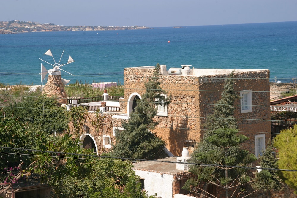 Iliostasi Beach Apartments 33/46