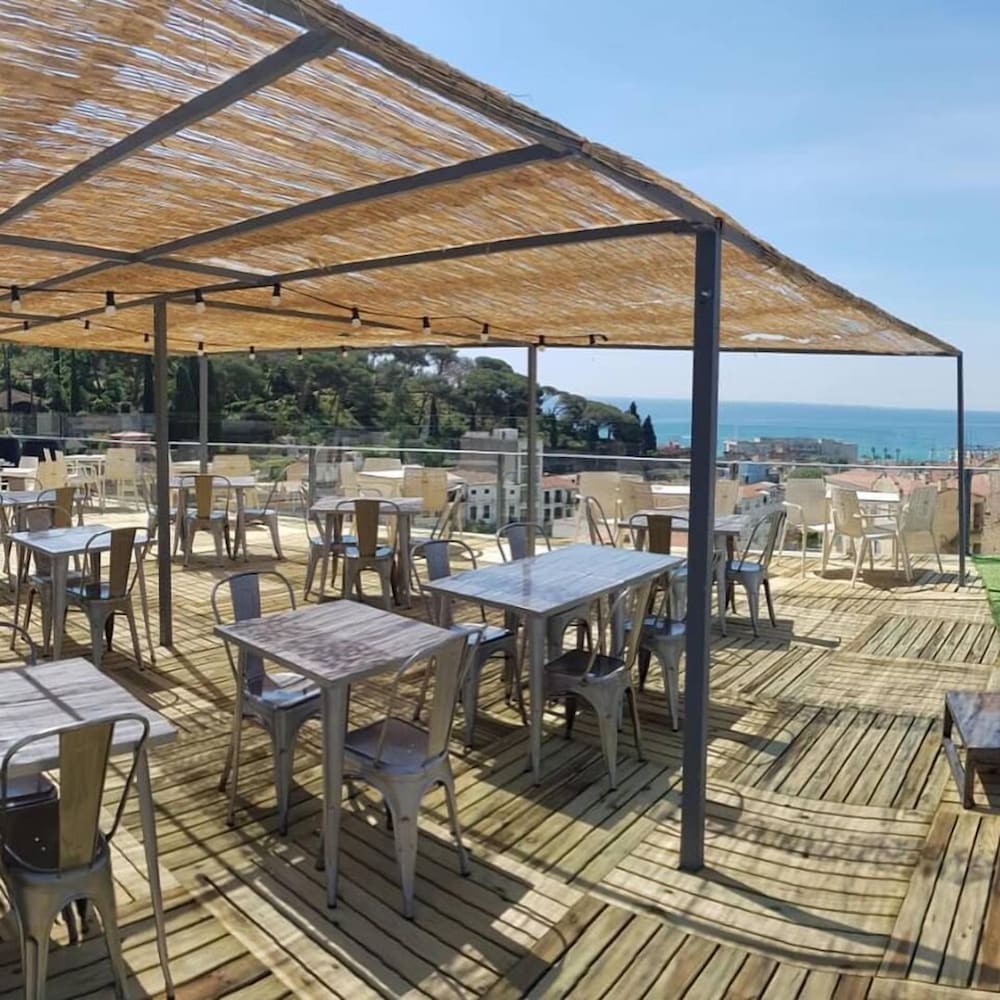 Dynamic Hotels Caldetes Barcelona 40/46