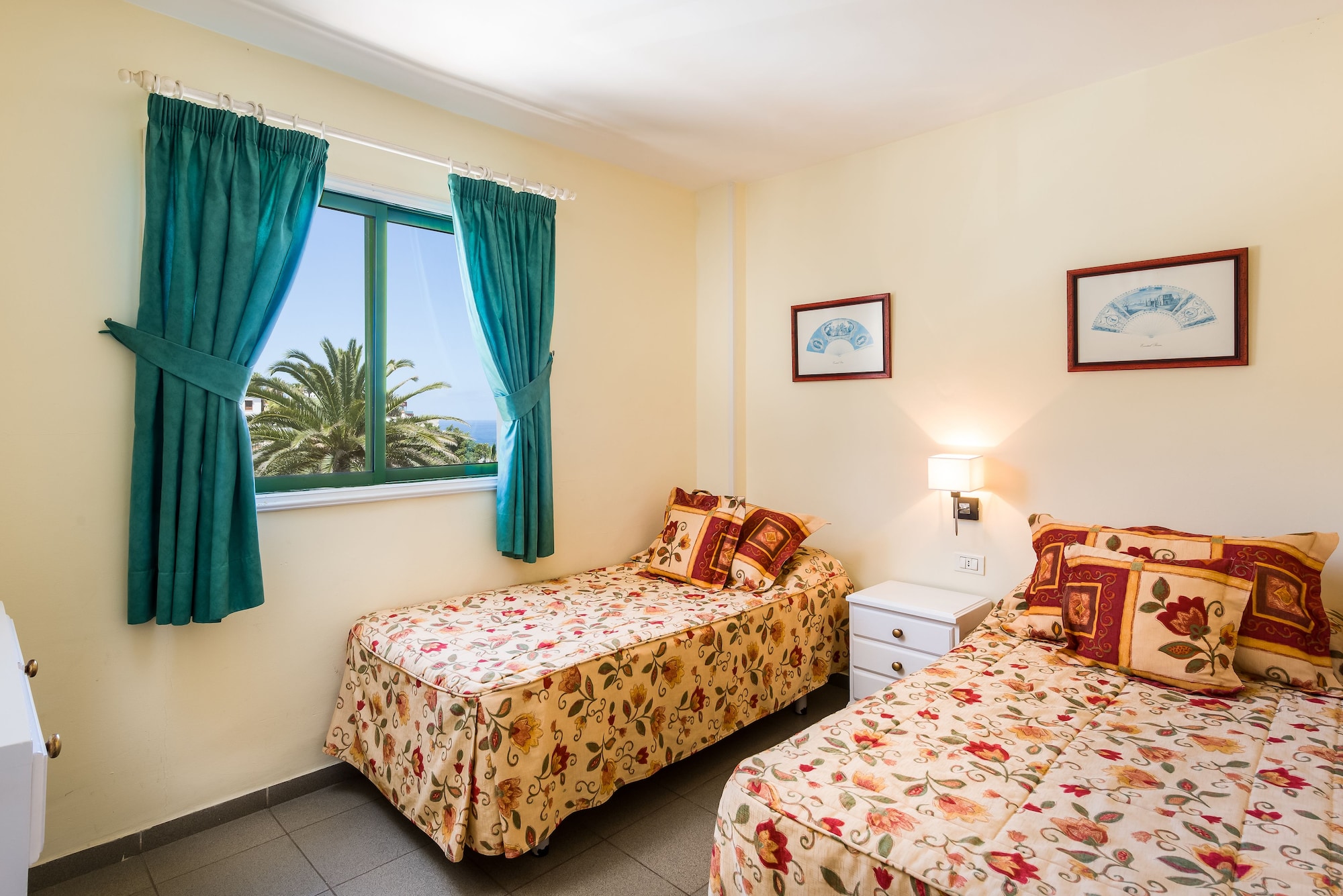 1 BEDROOM, CLUB, APARTMENT, MOUNTAIN VIEW