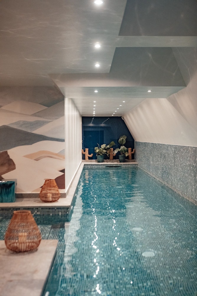 Hotel Parister 27/50
