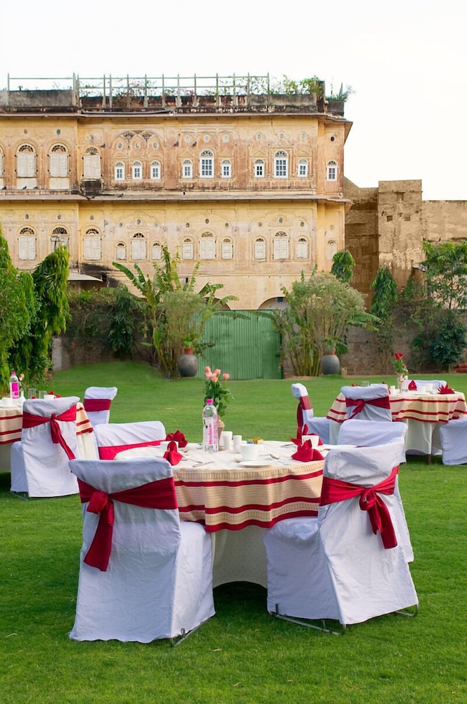 Hotel Saba Haveli 38/50
