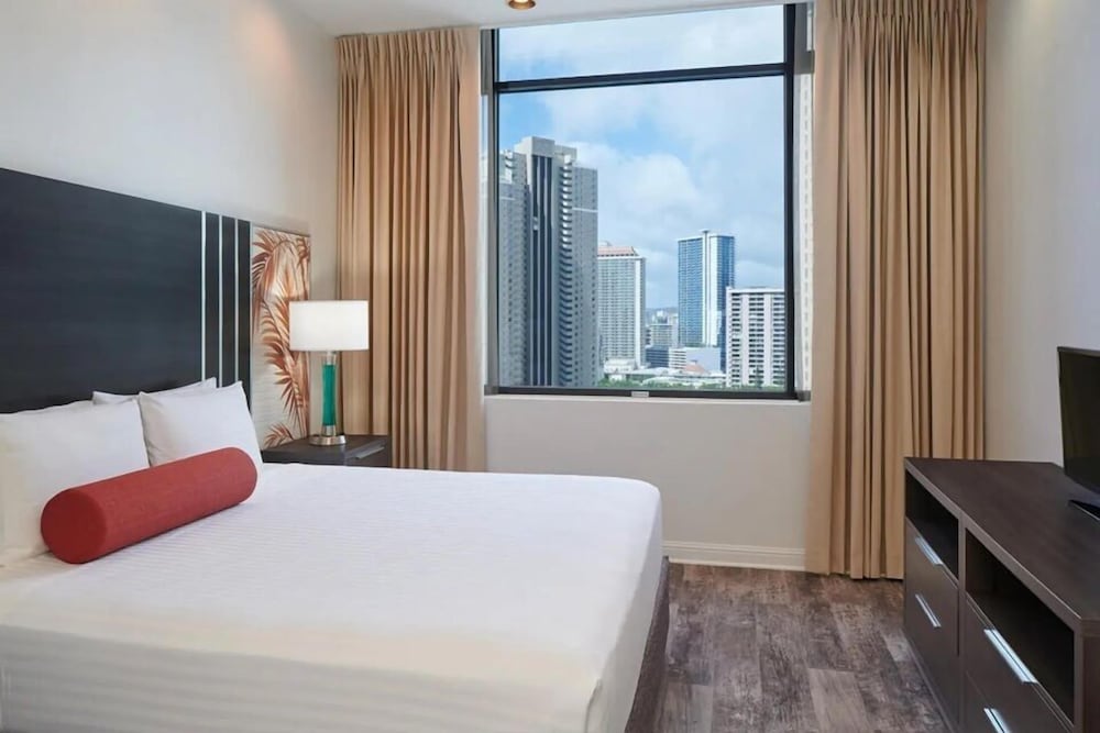 1 Bedroom, Luxury, Suite, King Bed, Kitchen