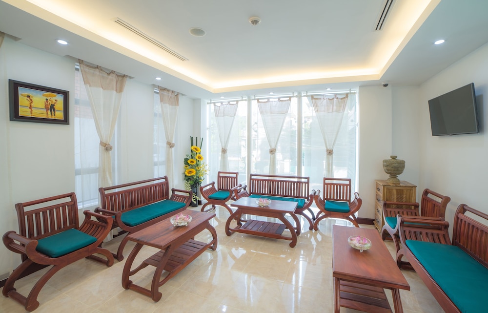 Phnom Penh Katari Hotel 54/73
