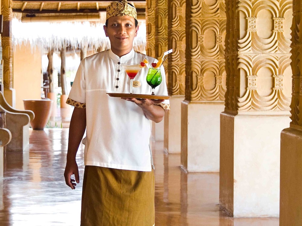 Novotel Lombok Resort and Villas 12/80