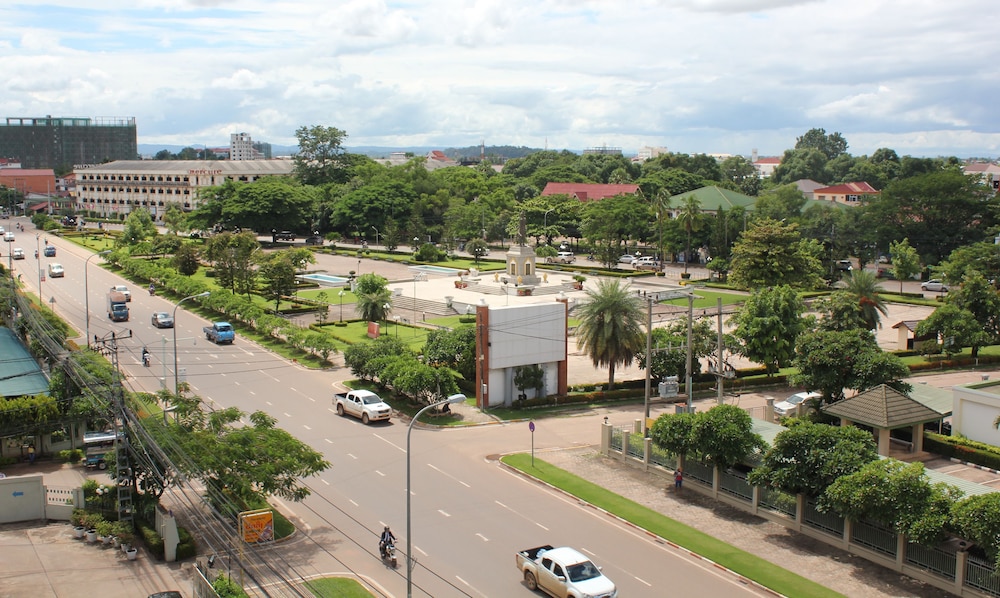 MEKONG HOTEL 8/50