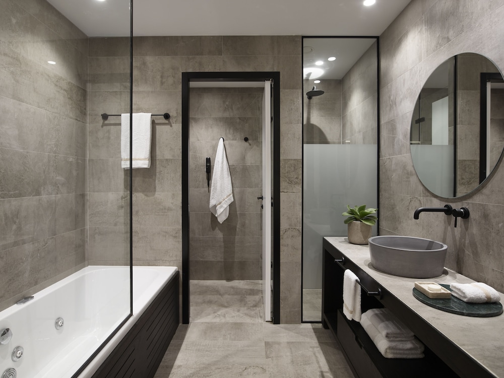 Lango Design Hotel & Spa, Adults Only 72/76