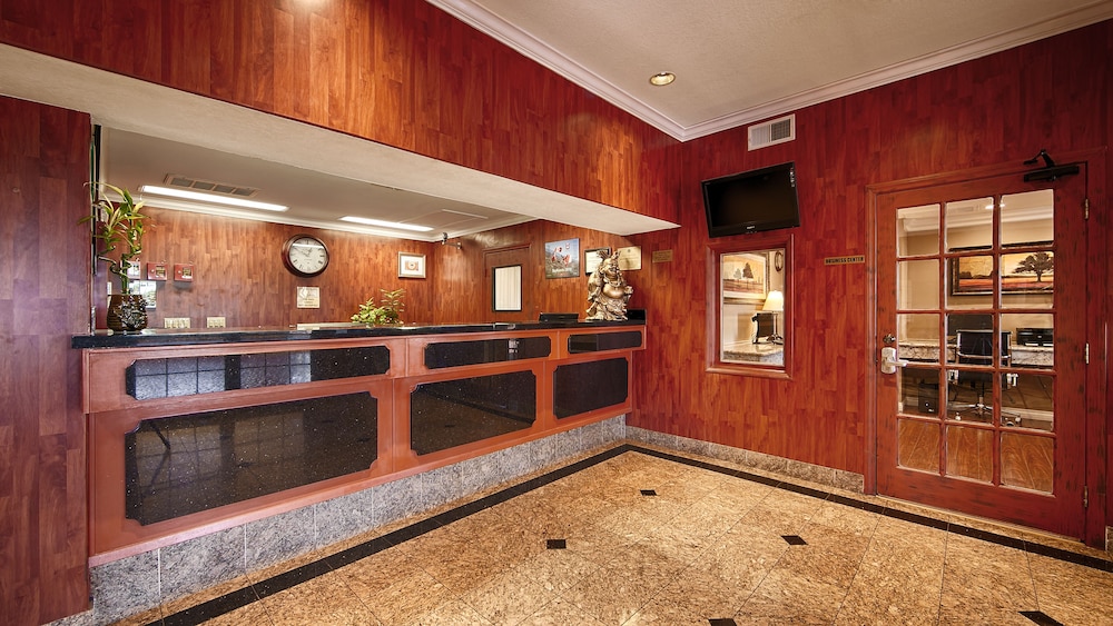 Best Western Moreno Hotel & Suites 7/25