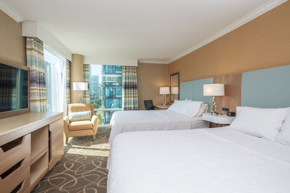 Hampton Inn & Suites by Hilton Vancouver-Downtown 15/60