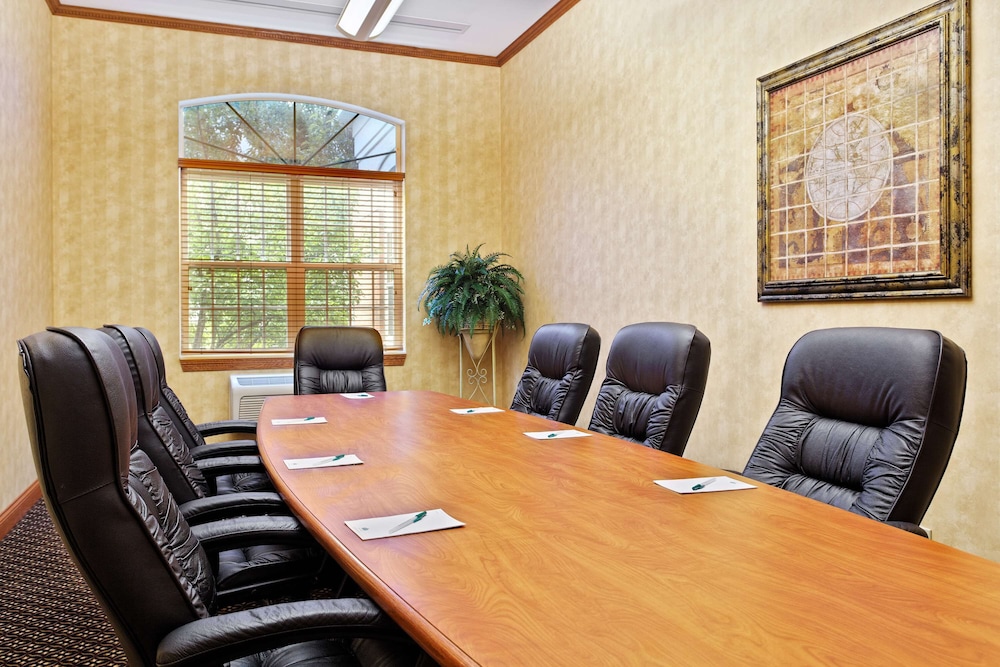 Country Inn & Suites By Radisson, Elk Grove Village/Itasca 26/30