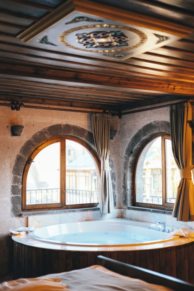 Goreme Valley Cave House 17/50