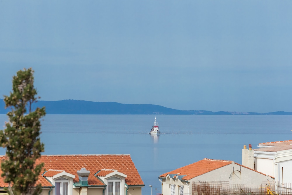 Apartments In City Center Ventus 42/49