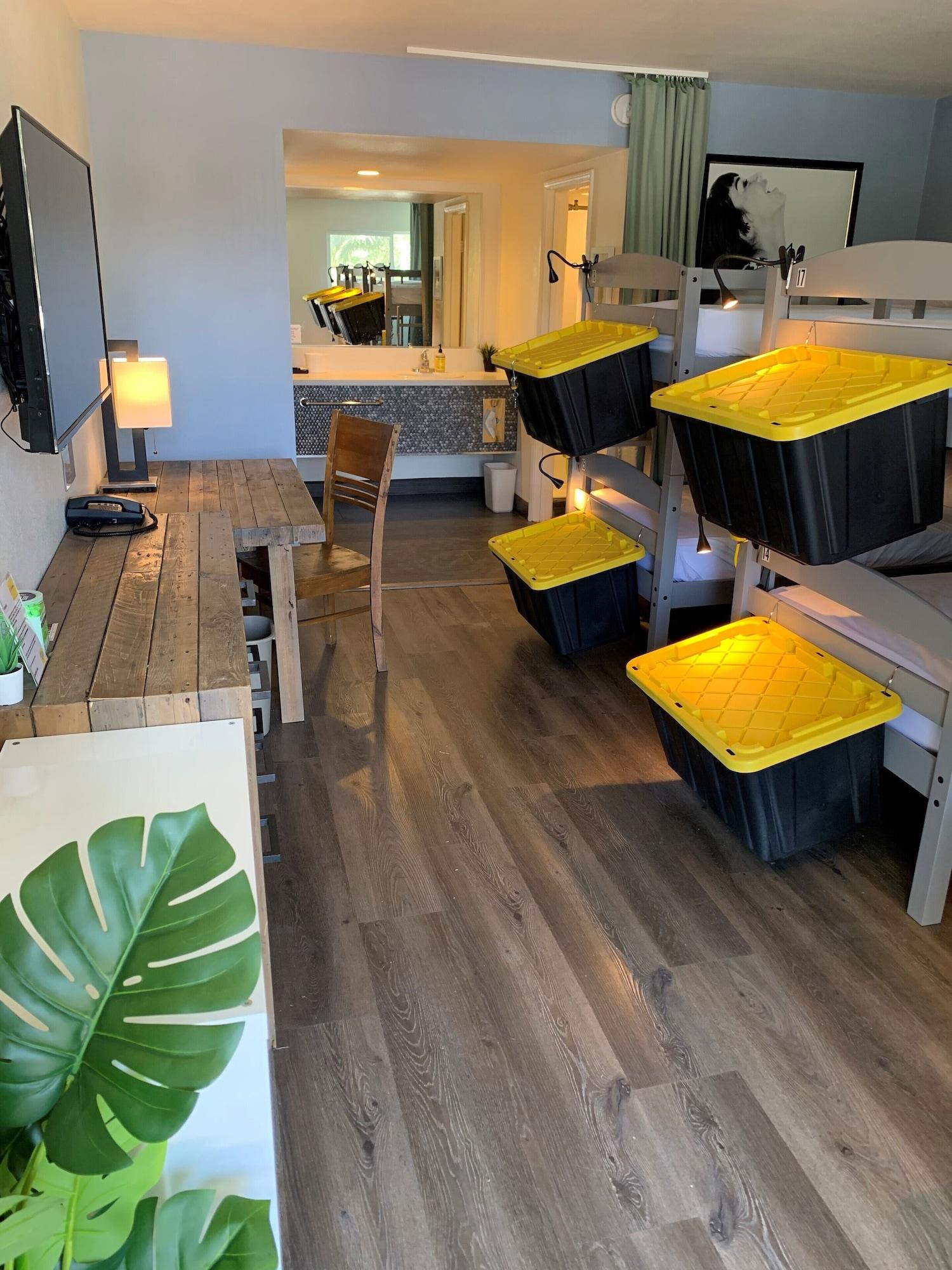 Bposhtels Las Vegas 22/42