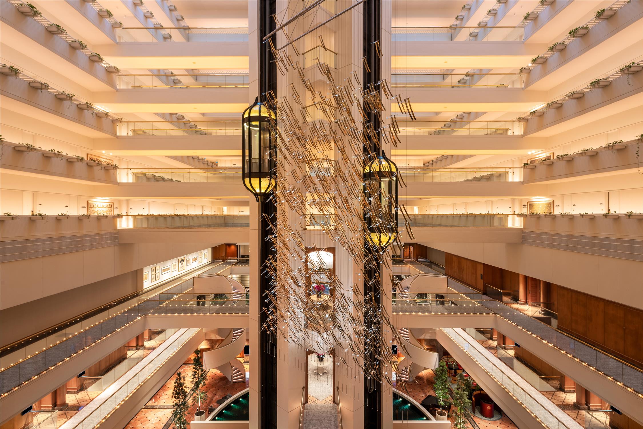 Conrad Singapore Orchard 24/24