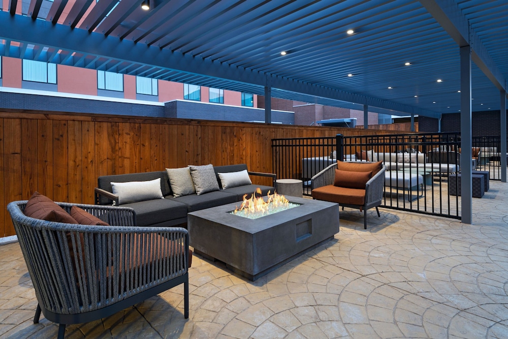 Ac Hotel By Marriott Waco Downtown 28/50