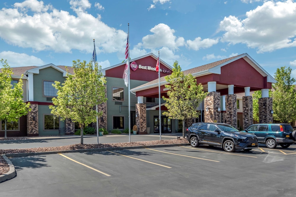 Best Western Plus Victor Inn & Suites 1/35