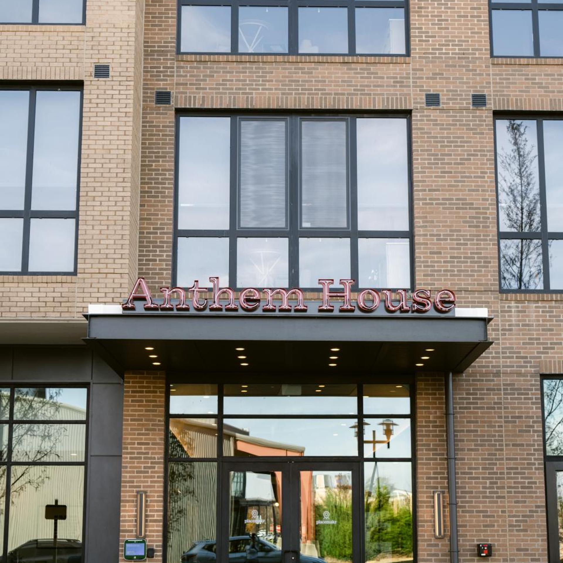 Anthem House Huntsville MidCity, powered by Placemakr 1/50