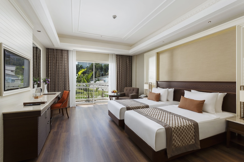 Gural Premier Belek 27/71