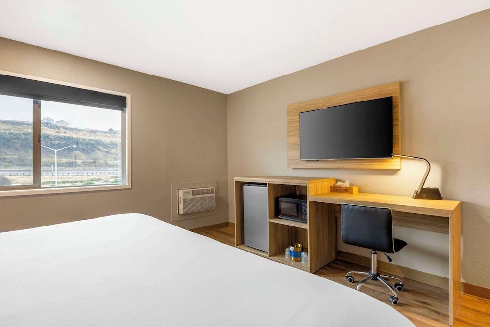 Columbia River Hotel, Ascend Hotel Collection 23/76