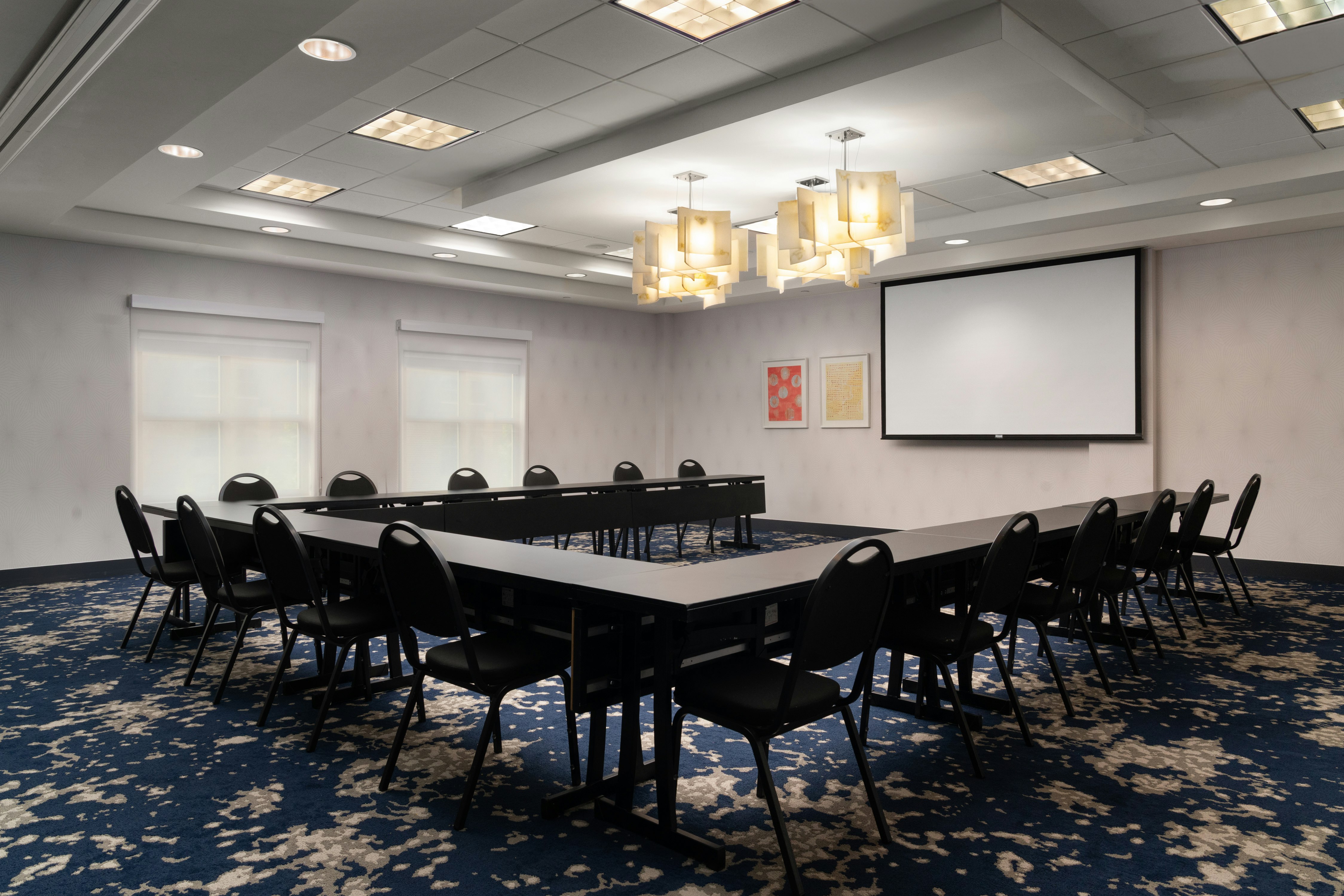 Hilton Garden Inn Charleston Waterfront Downtown 62/77