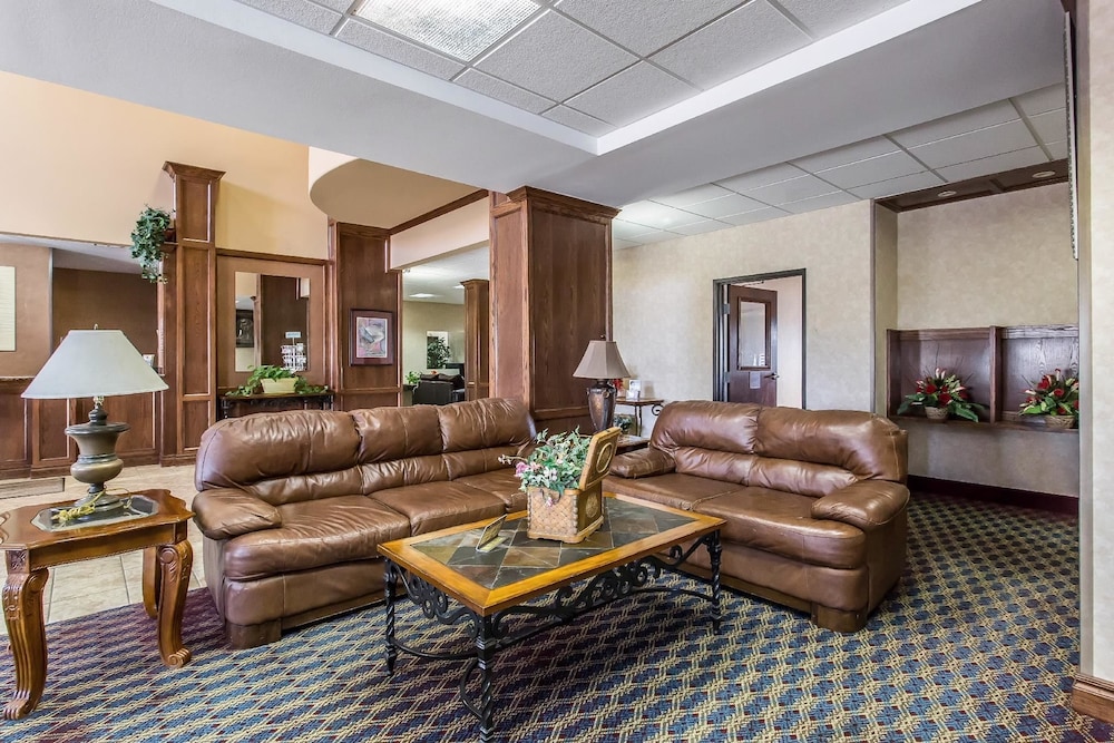 Quality Inn & Suites Guymon East 16/22