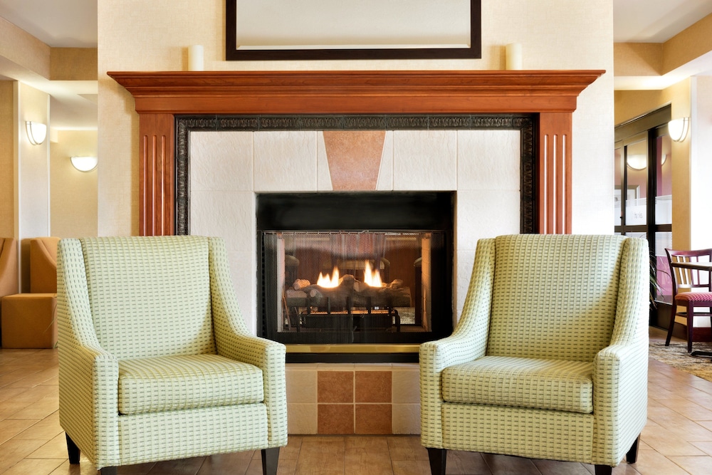 Summit Suites 21/34