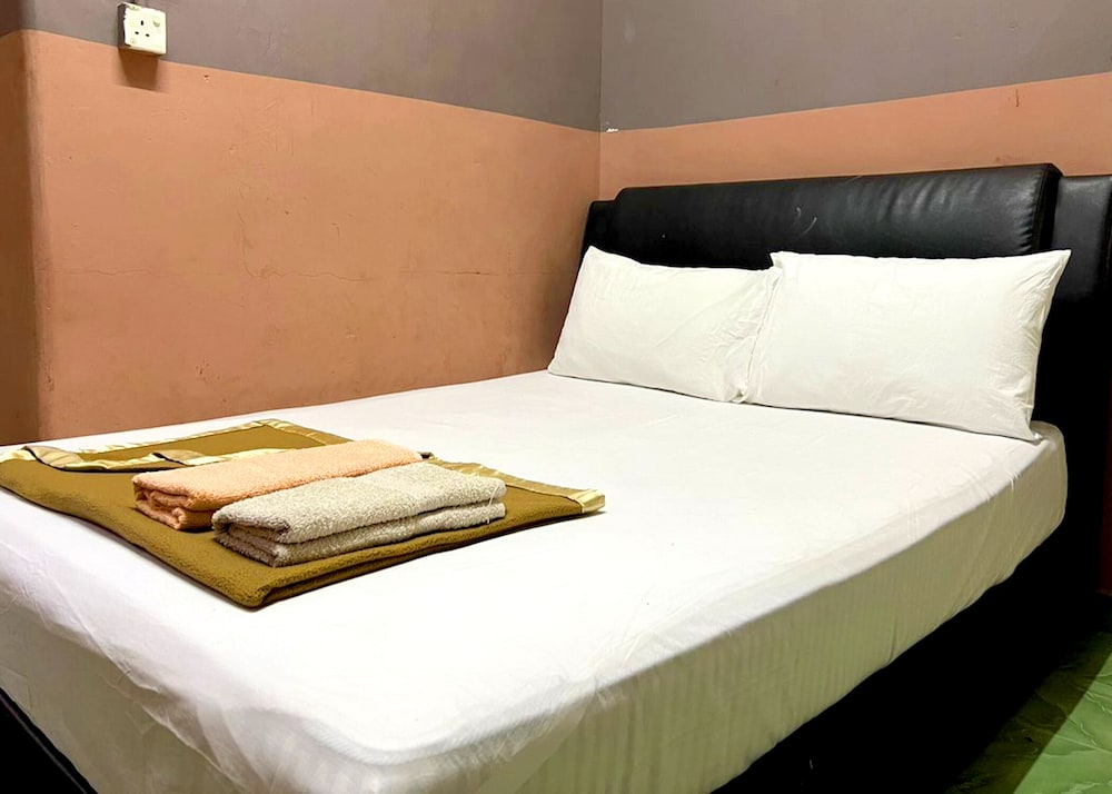 KAJANG STAR HOTEL 11/25
