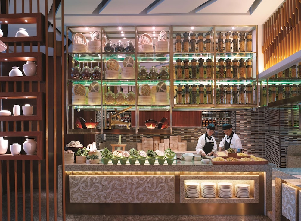 Shangri-La Huhhot 24/55