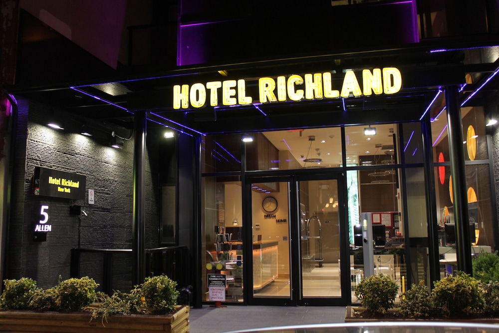 Hotel Richland LES 2/50