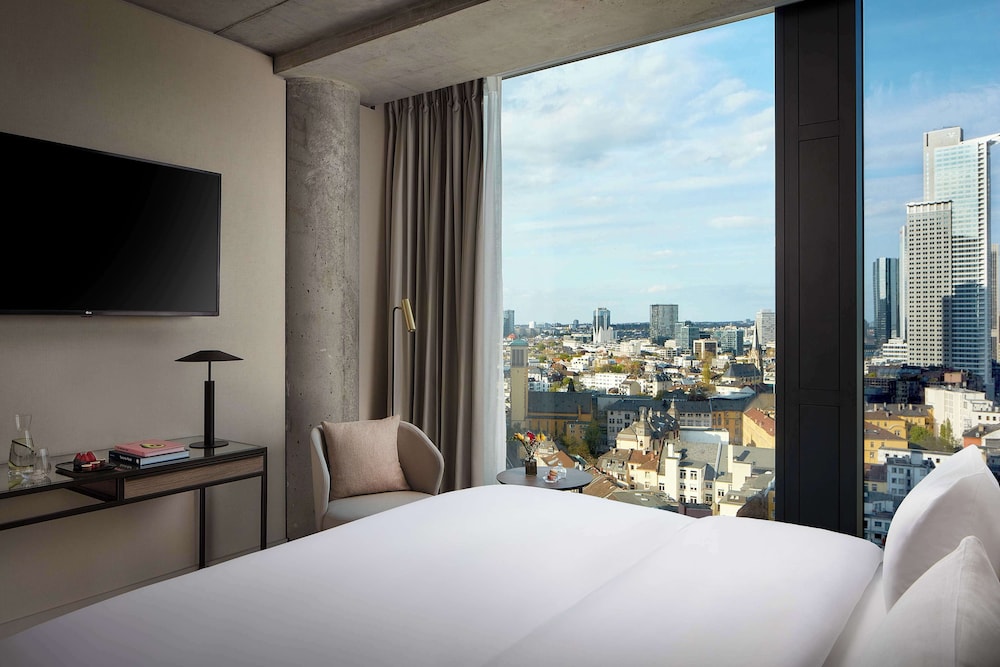 NH Collection Frankfurt Spin Tower 17/50