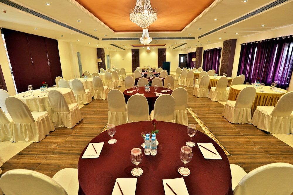 Regenta Resort Bharatpur 36/42