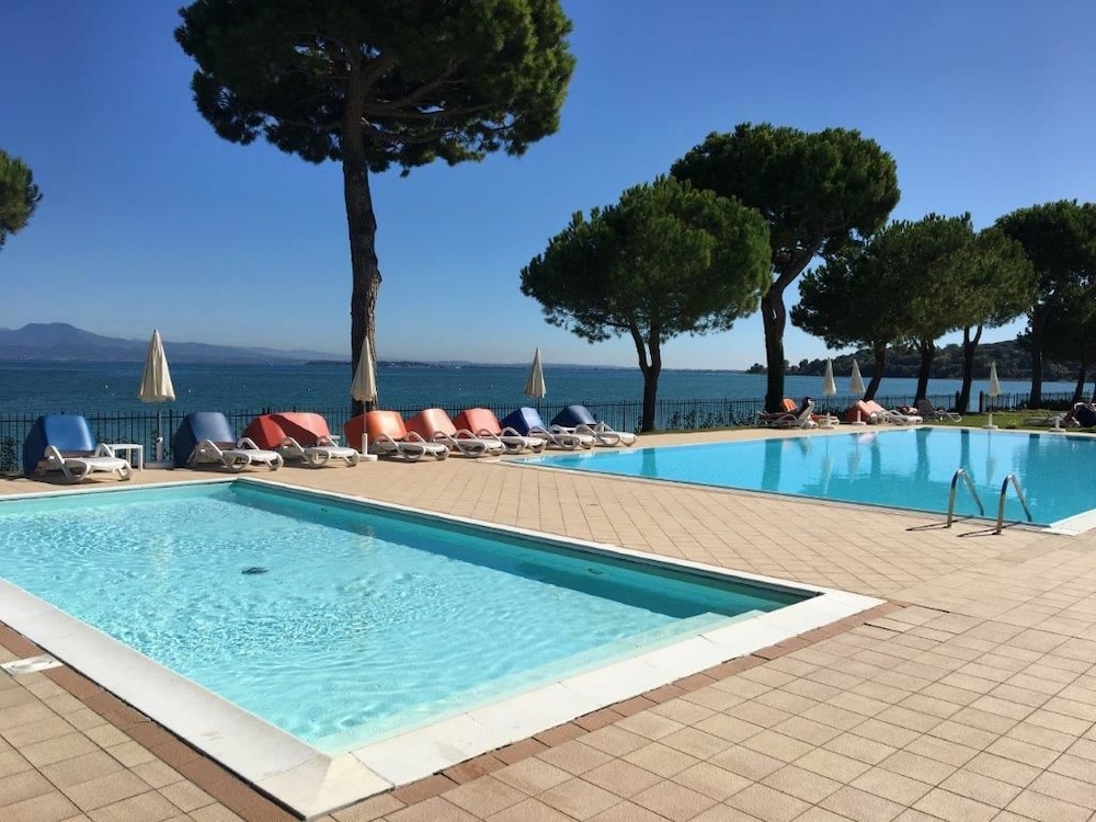 Le Corti Del Lago 29/29