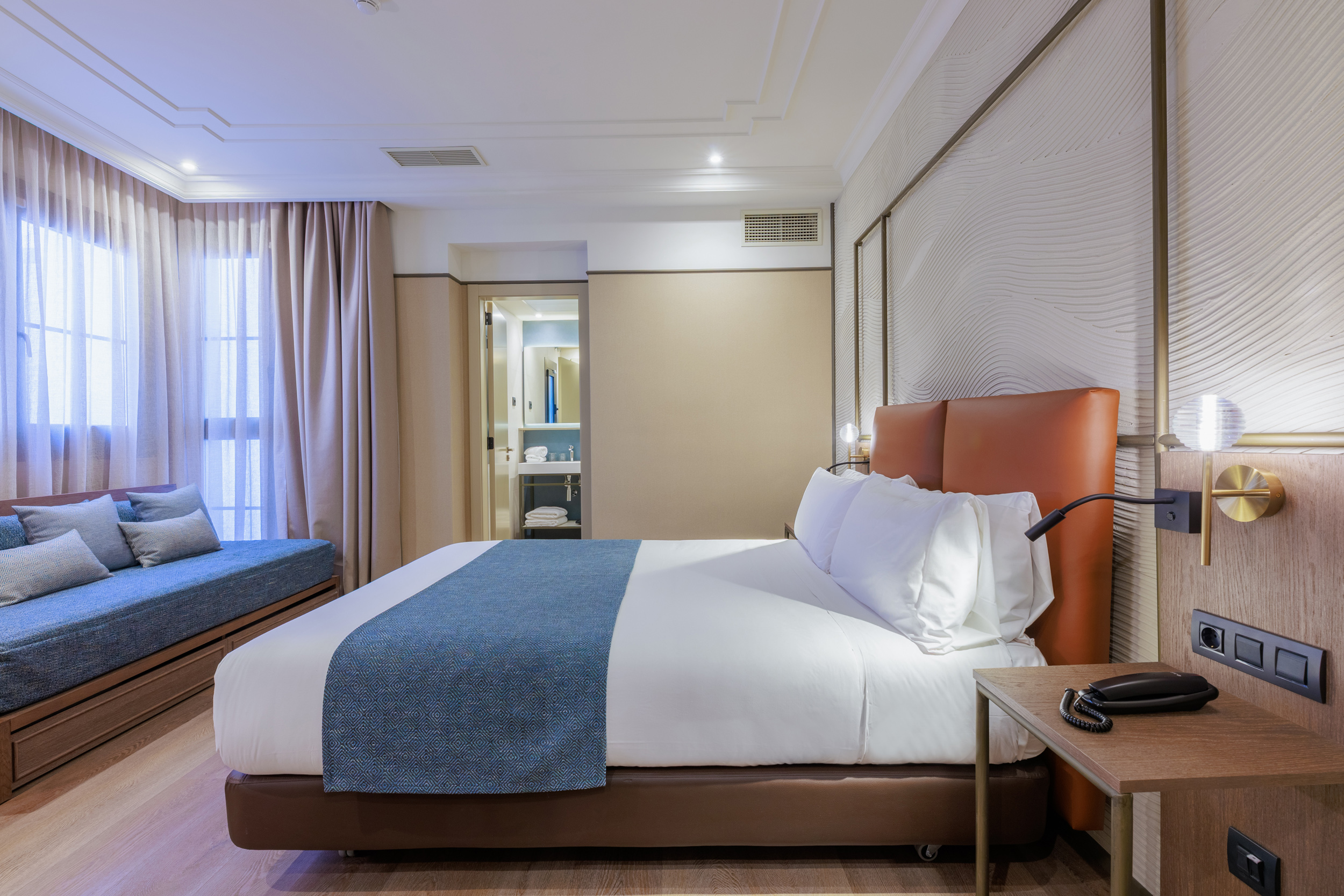 غرفة بسرير مزدوج أو سريرين منفصلين مع سرير إضافي، Medinaceli Hotel 6/10