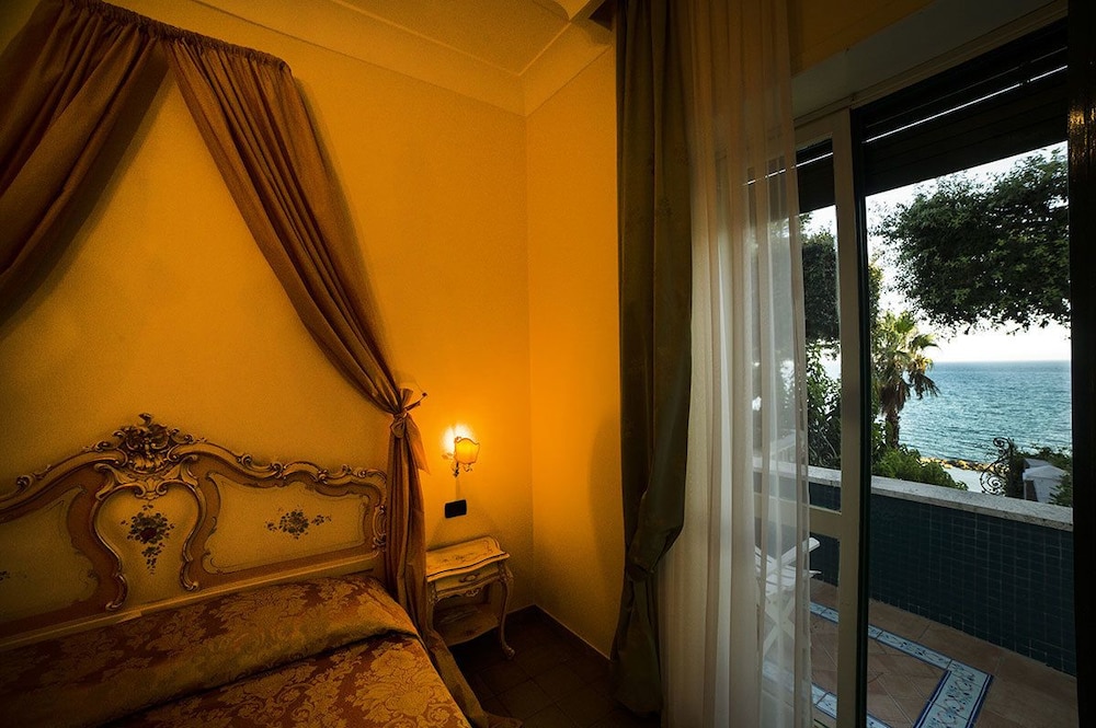 Grande Albergo Miramare 19/50