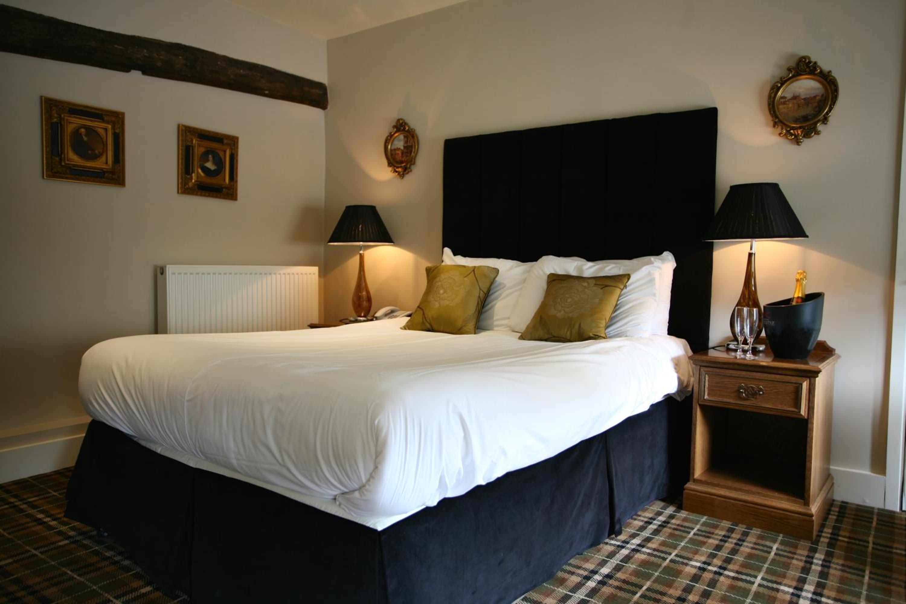 Room, Double Bed