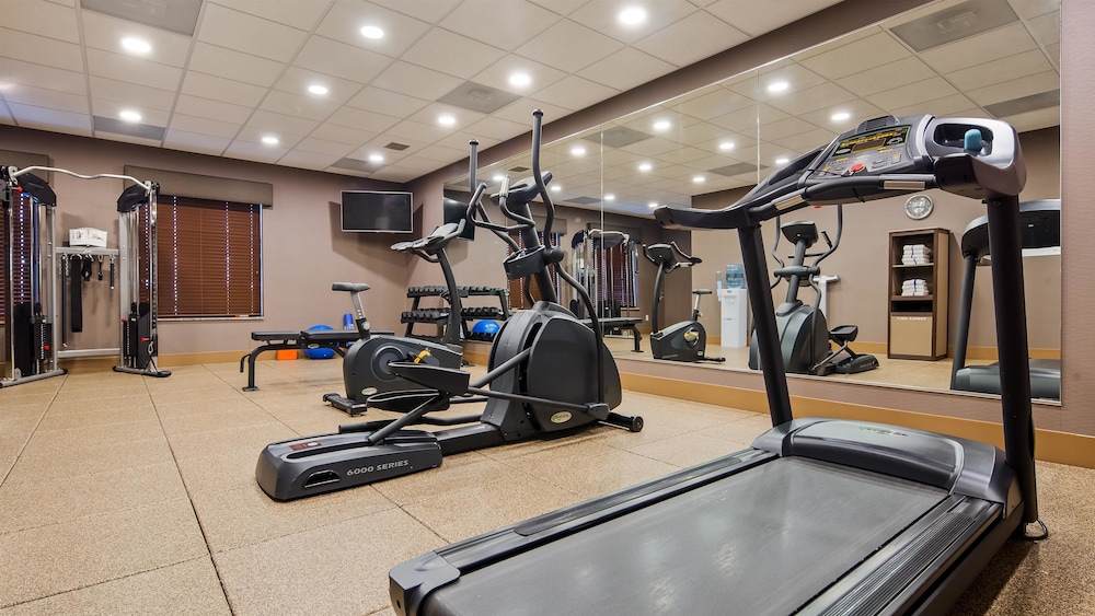 Best Western Plus Lincoln Inn & Suites 17/26