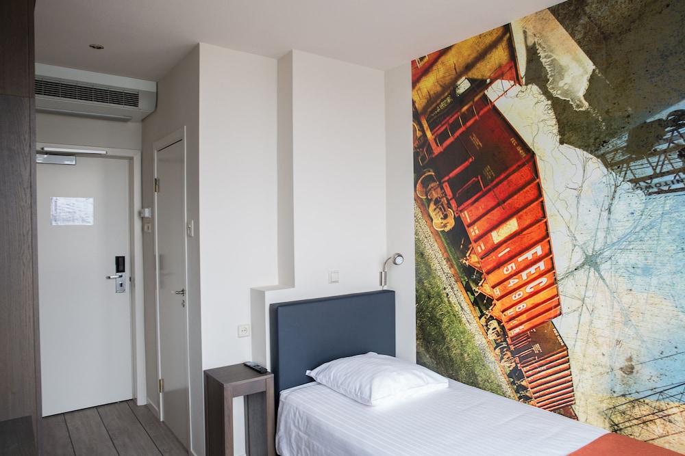 Thon Hotel Rotterdam 67/79