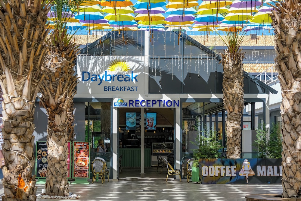 Days Inn by Wyndham Alanya 43/48