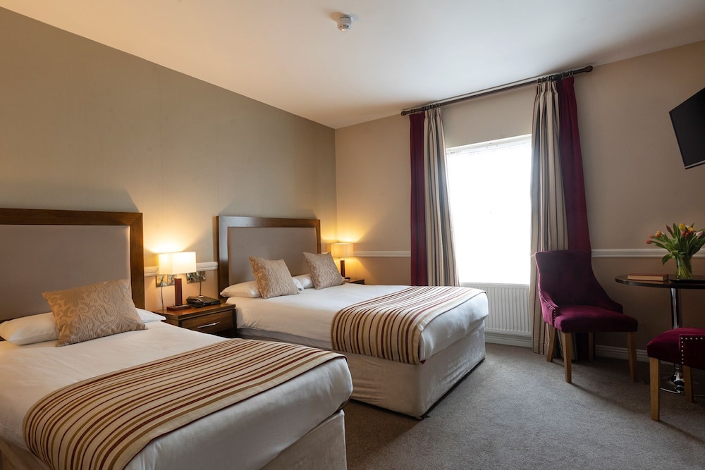 CAHIR HOUSE HOTEL 22/54