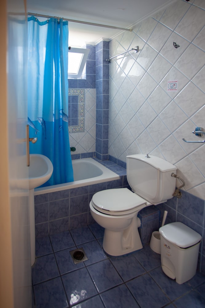 Eliza Apartments 49/50
