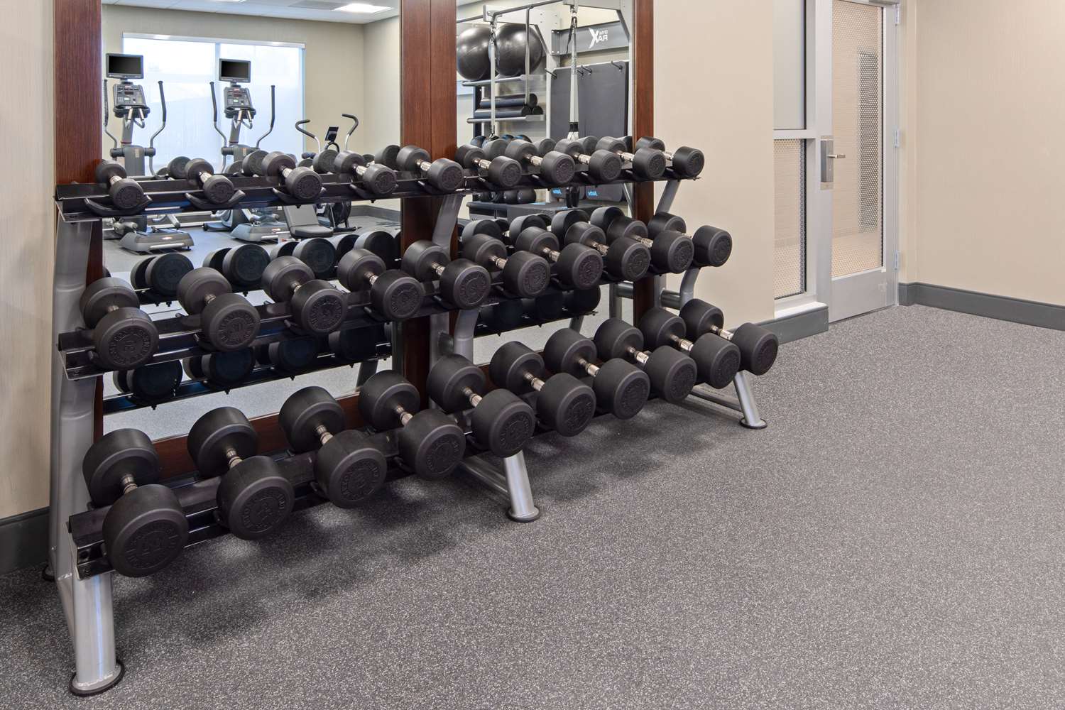 Hampton Inn Suites Gilroy Ca 24/45