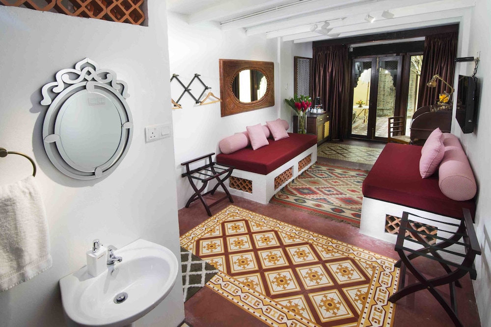 Jawi Peranakan Mansion 40/55