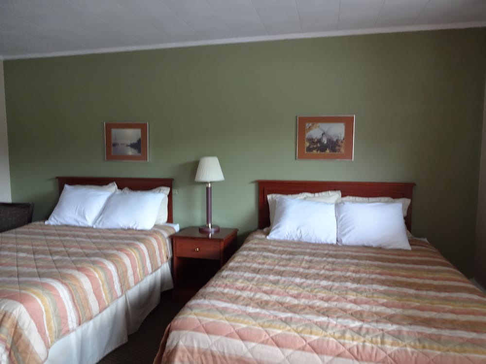 Gorham Motor Inn 17/58