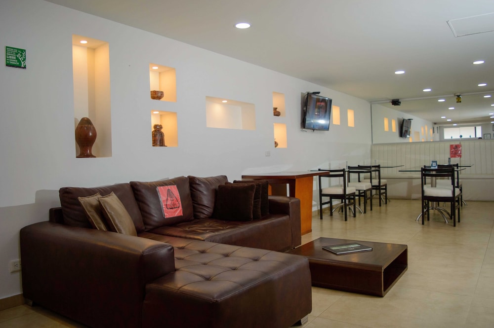 Hotel Castellana 95 26/44