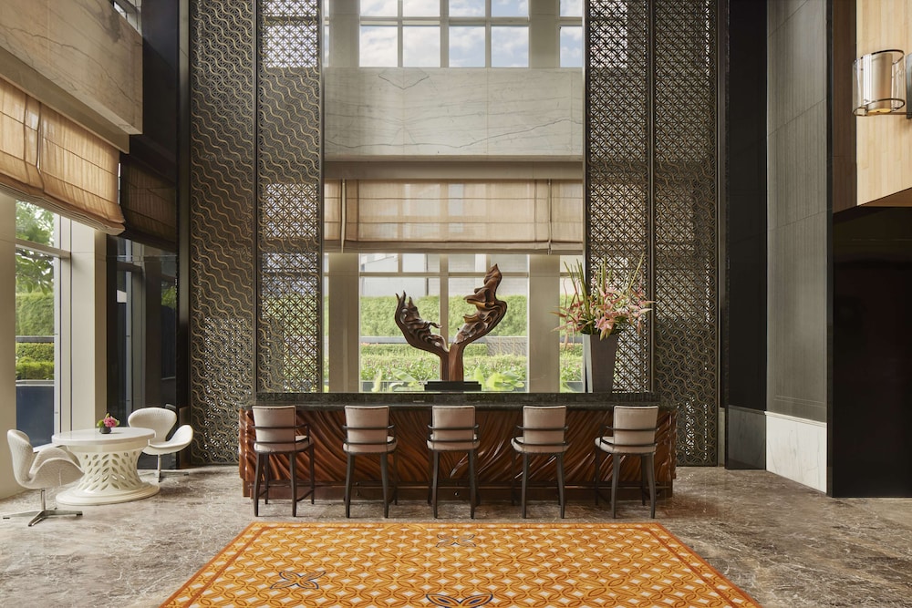 Keraton At the Plaza A Luxury Collection Hotel 9/52