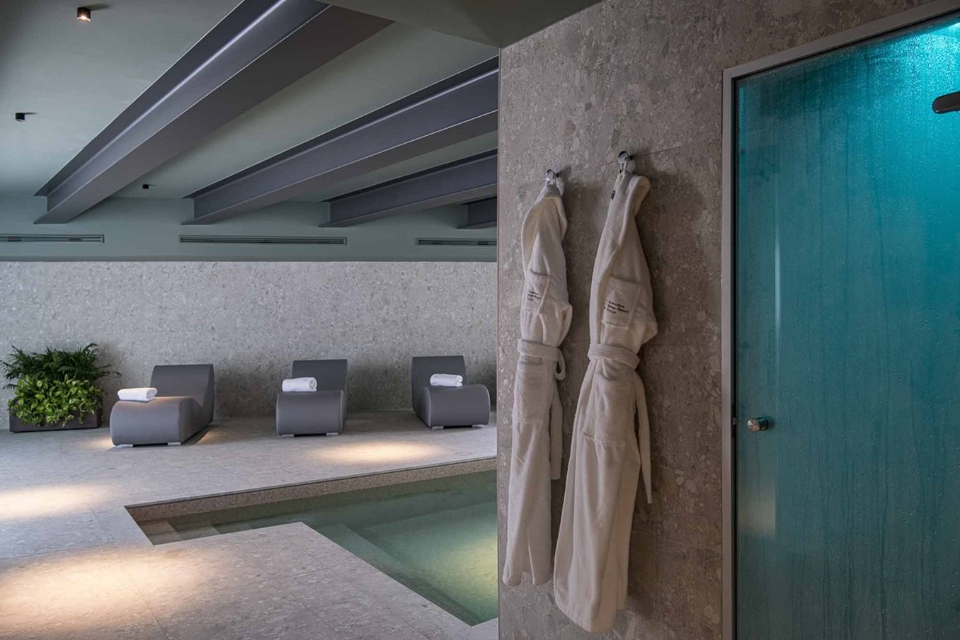 Columbus Urban Resort 30/36