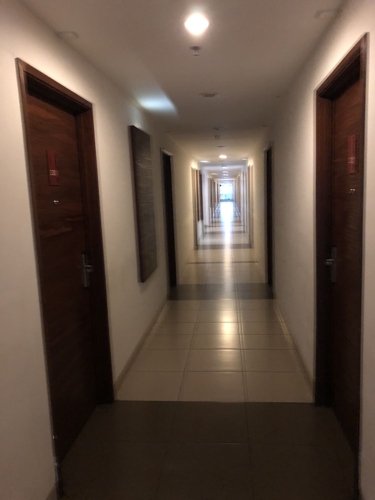 Burza Hotel 19/33
