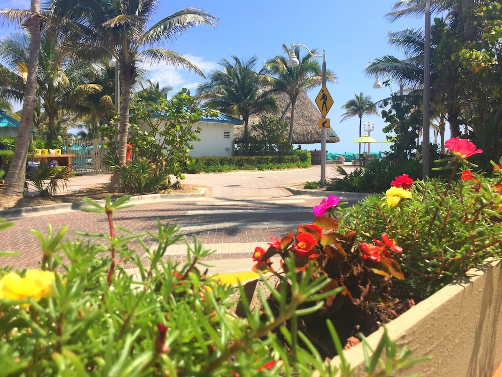 The St Maurice Beach Inn 59/66