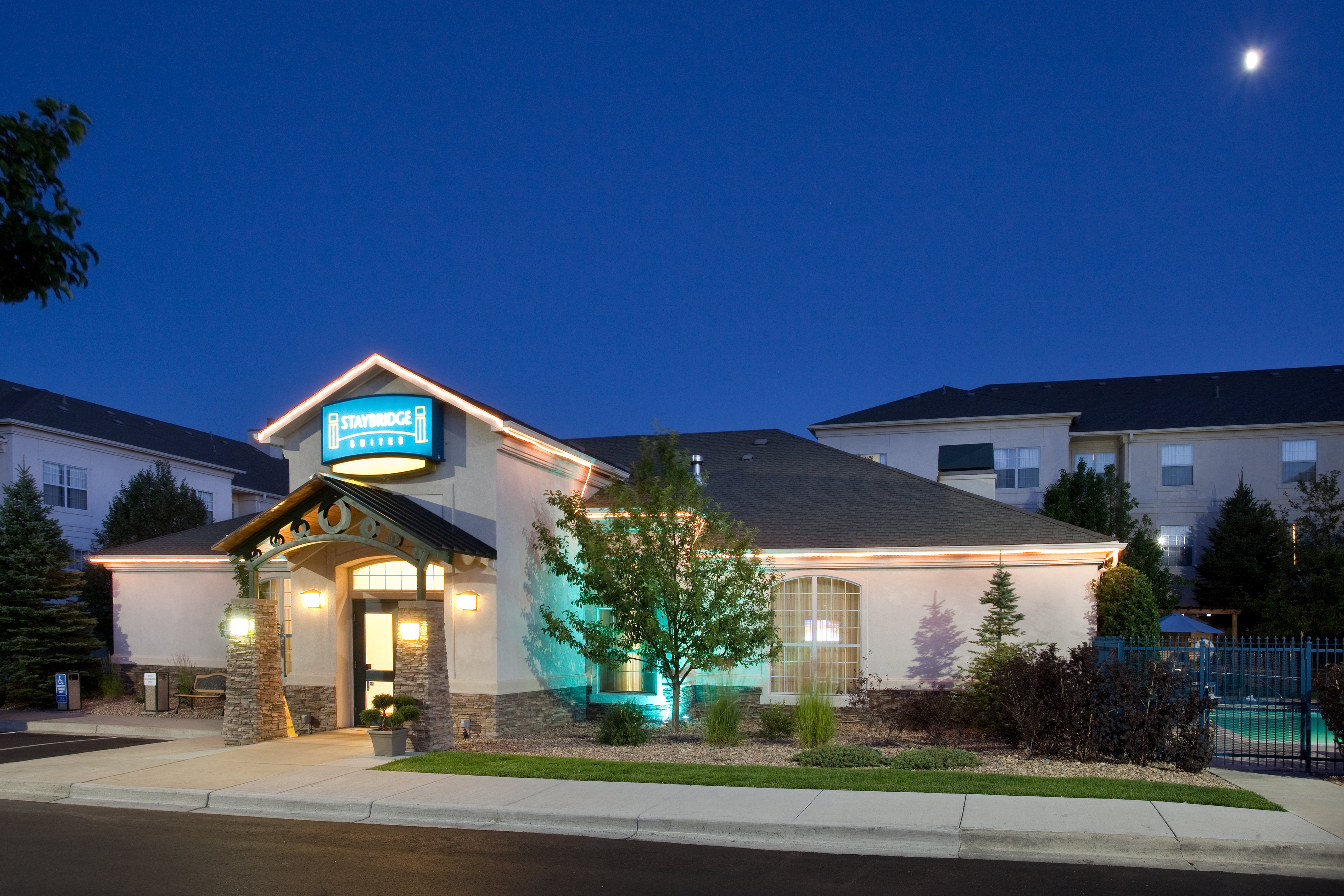 STAYBRIDGE SUITES DENVER TECH CENTER 1/34